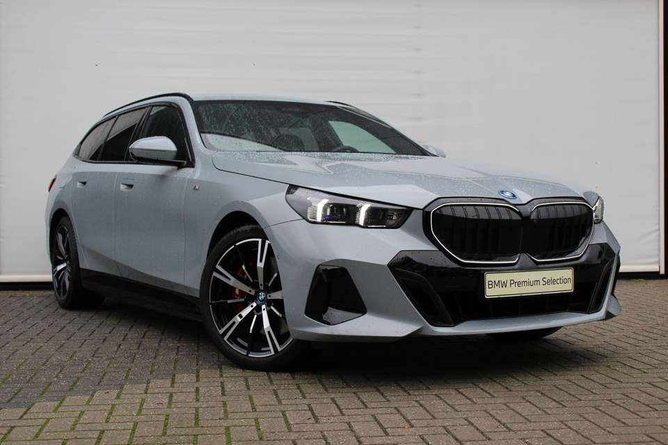BMW 550 - Imagem 15