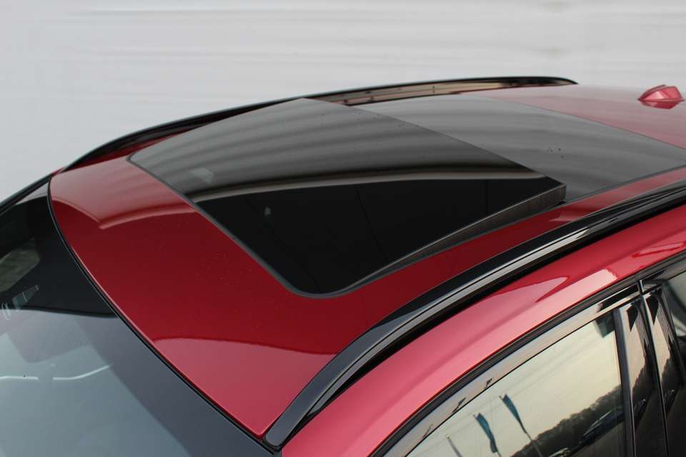 BMW 330 - Imagem 11