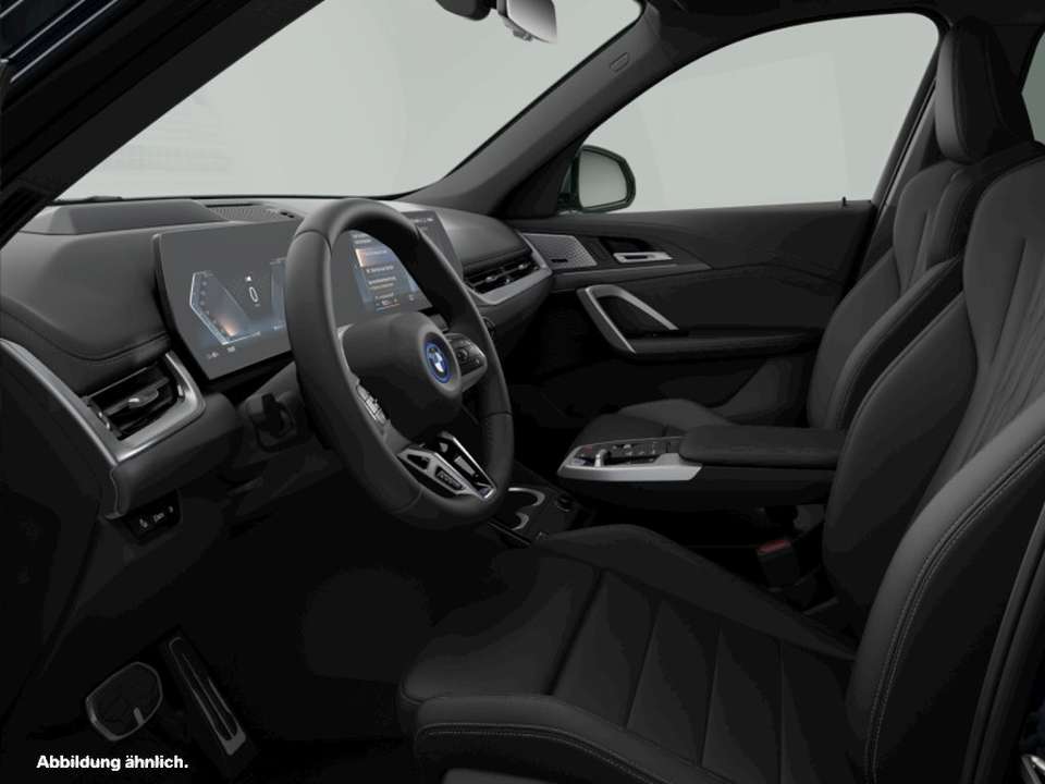 BMW iX1 - Imagem 3