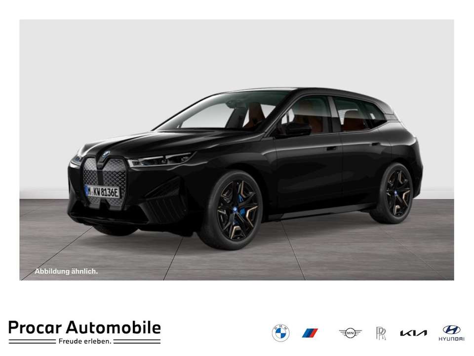 BMW iX - Imagem 1