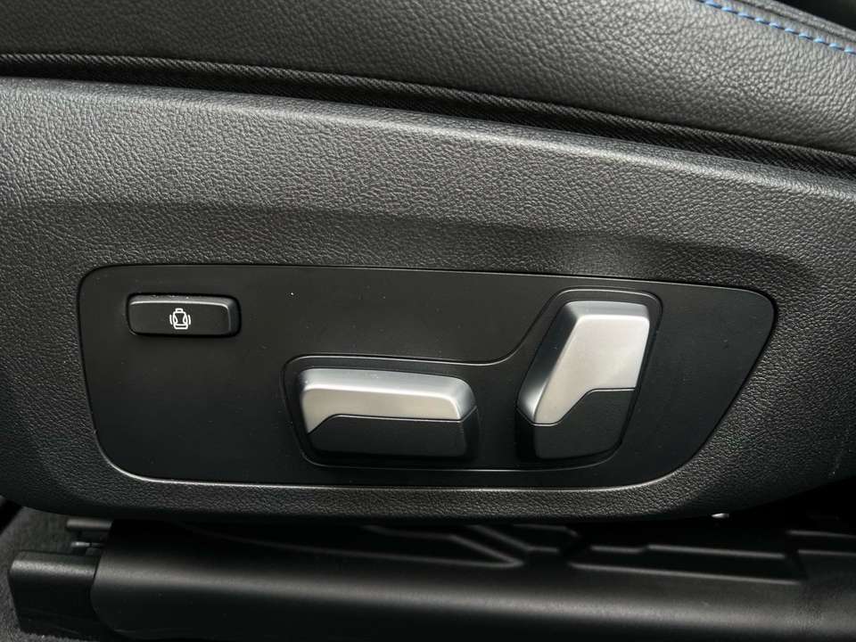 BMW i4 - Imagem 9