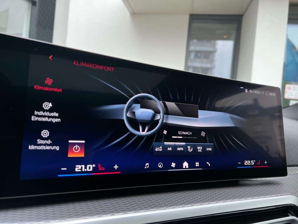 BMW i4 - Imagem 12