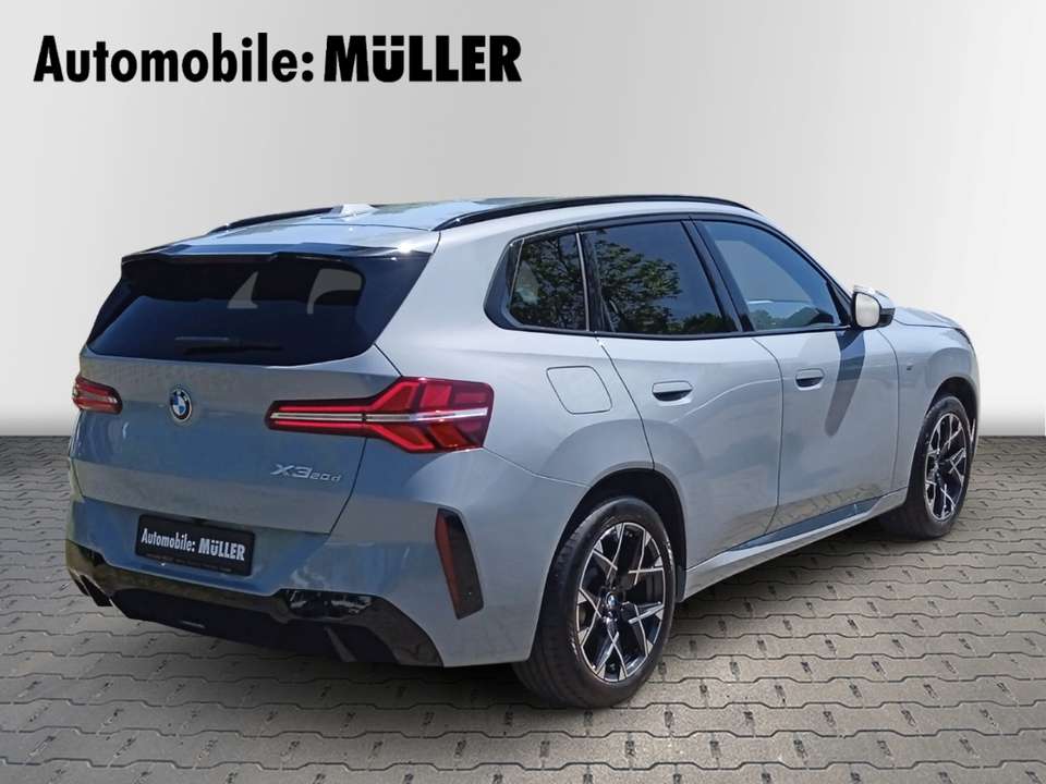 BMW X3 - Imagem 8