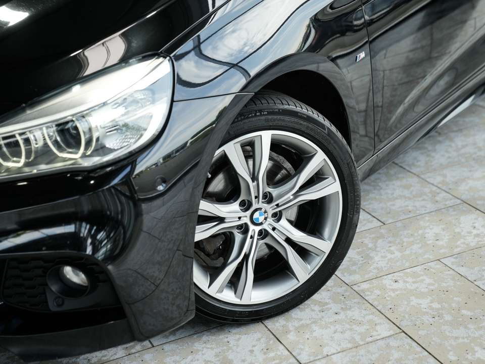 BMW 220 - Imagem 5