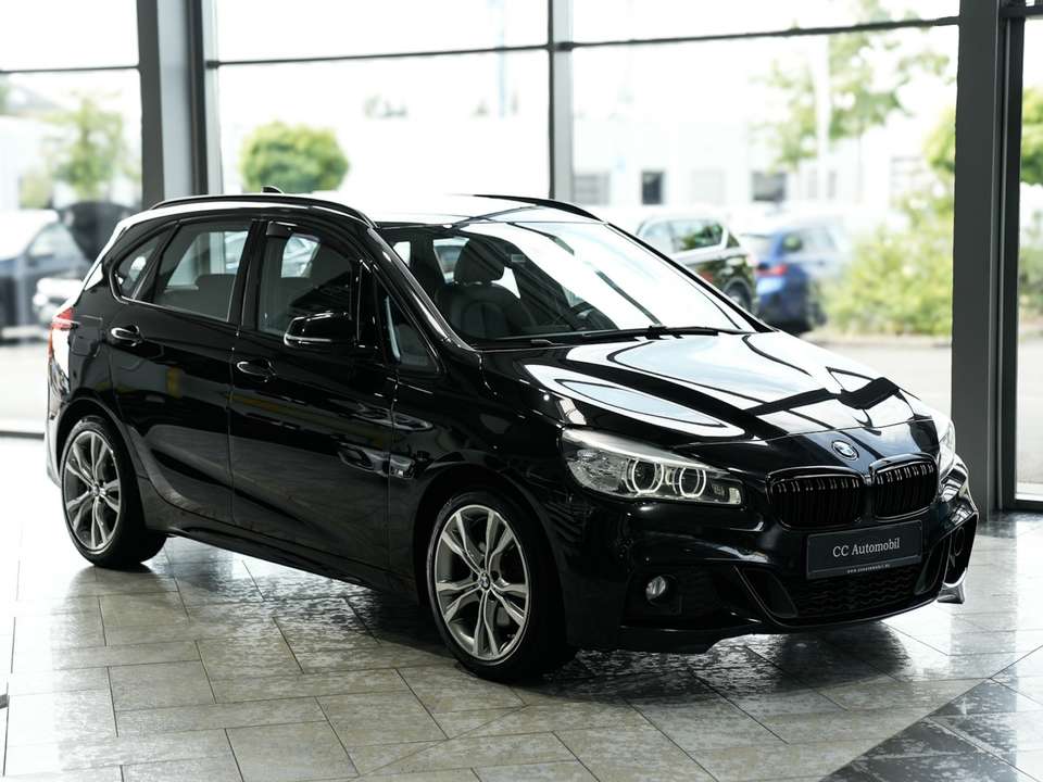 BMW 220 - Imagem 7