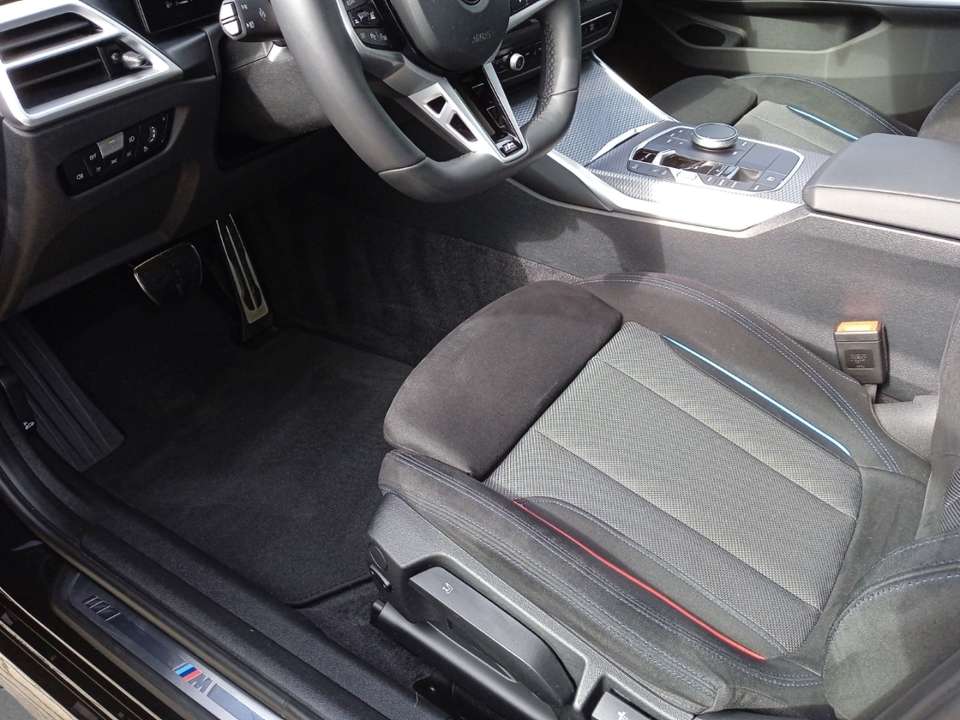 BMW 330 - Imagem 14