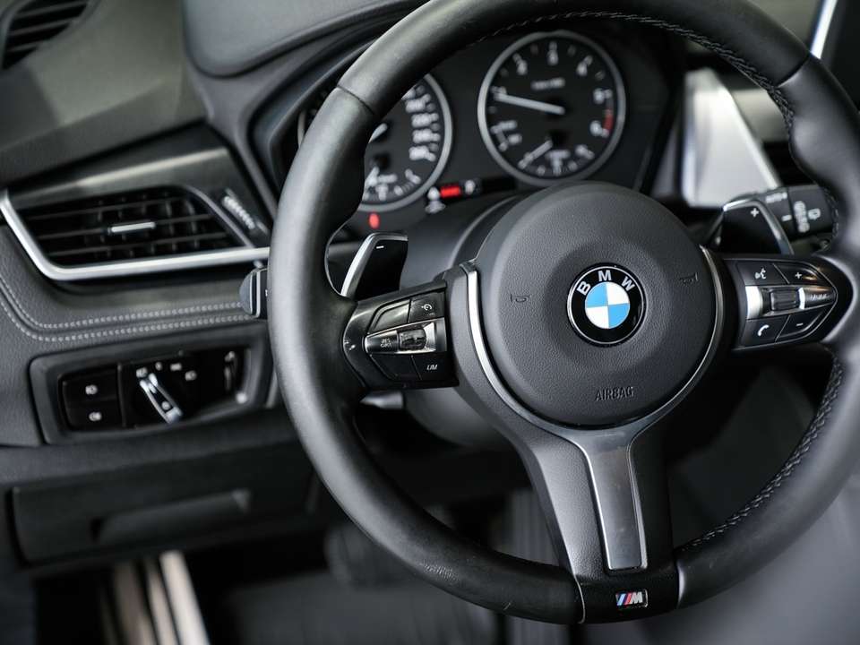BMW 220 - Imagem 13