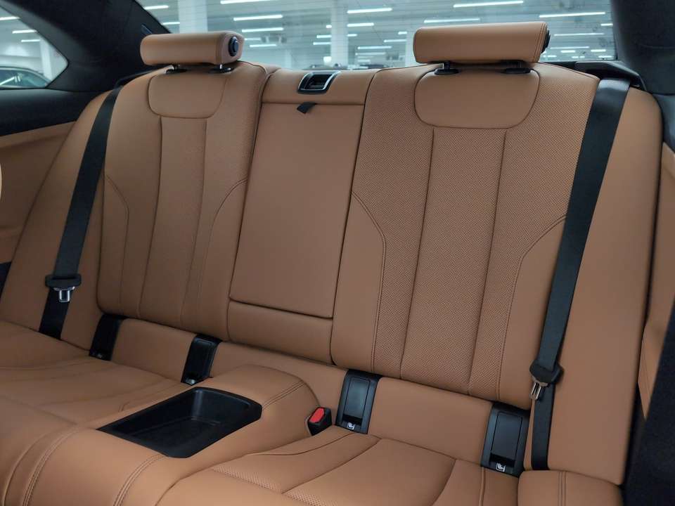 Car picture 4