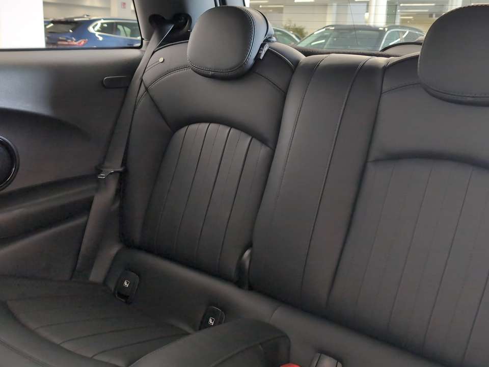MINI Cooper SE - Imagem 4