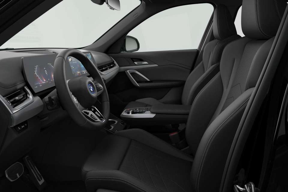 BMW iX1 - Imagem 2