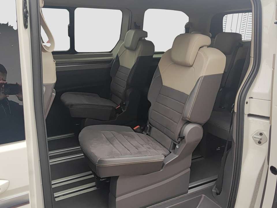 Volkswagen T7 Multivan - Imagem 13