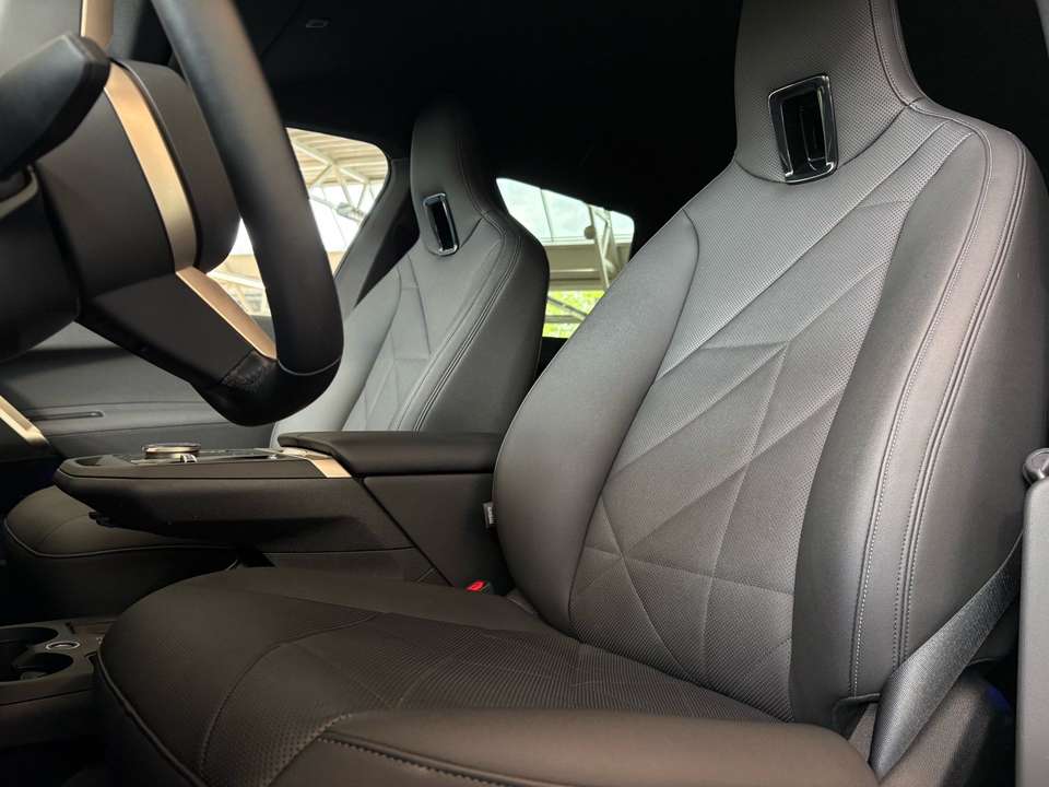 BMW iX - Imagem 4