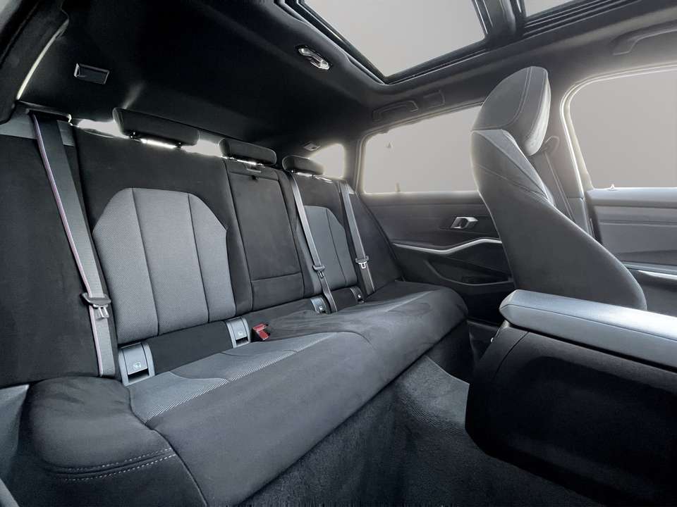 BMW 320 - Imagem 13