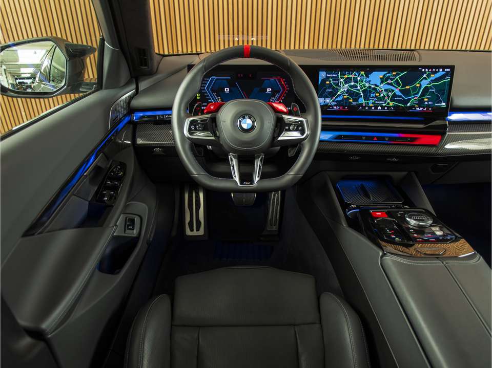 BMW M5 - Imagem 12