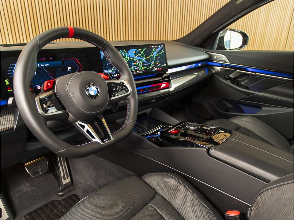BMW M5 - Imagem 13