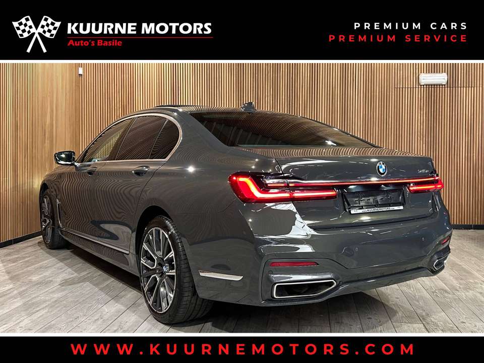 BMW 745 - Imagem 2