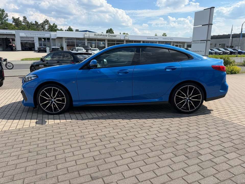 BMW 220 - Imagem 3