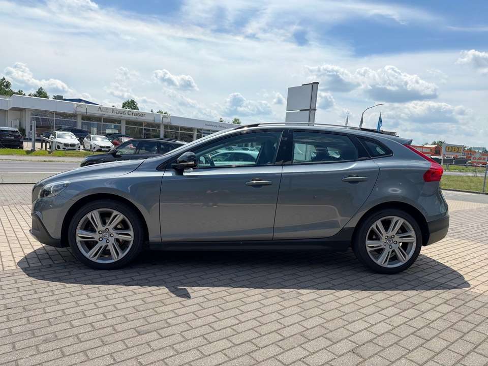 Volvo V40 Cross Country - Imagem 3