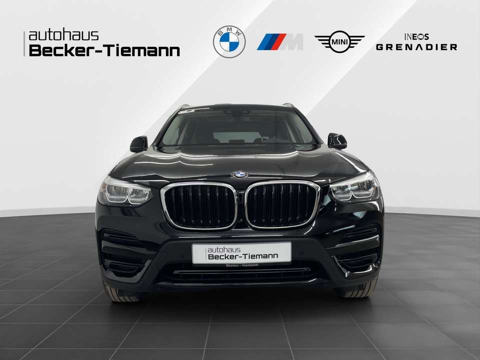 BMW X3 - Imagem 2