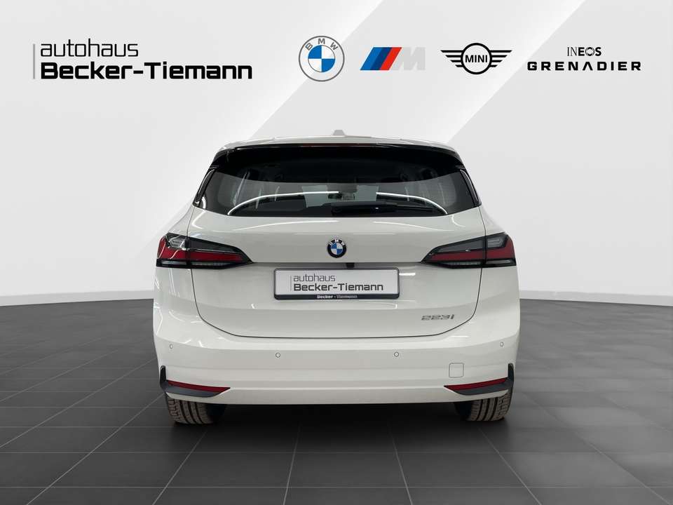 BMW 223 - Imagem 5