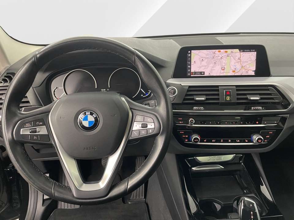 BMW X3 - Imagem 9