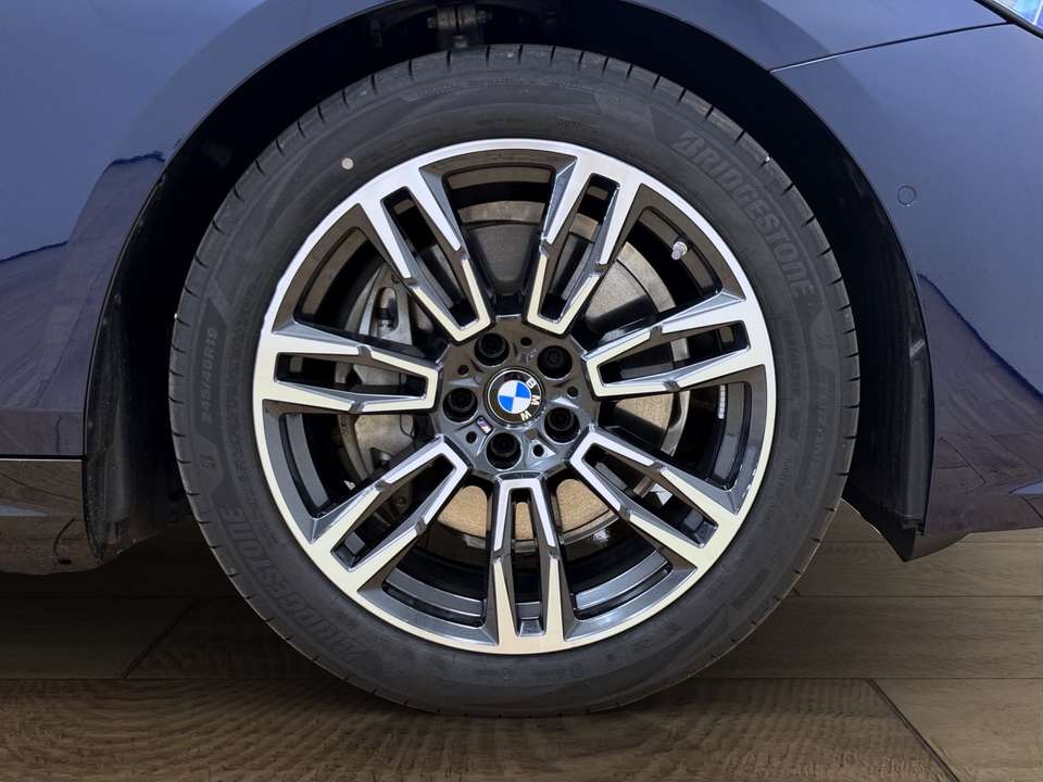 BMW i5 - Imagem 3