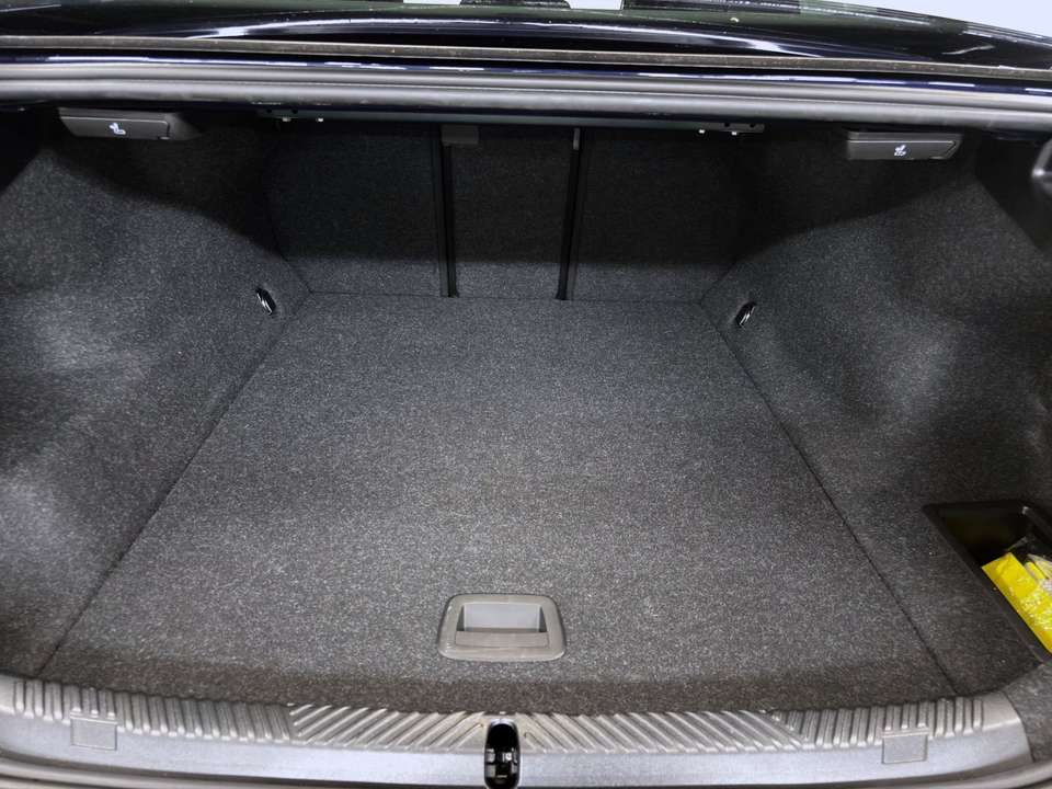 BMW i5 - Imagem 12