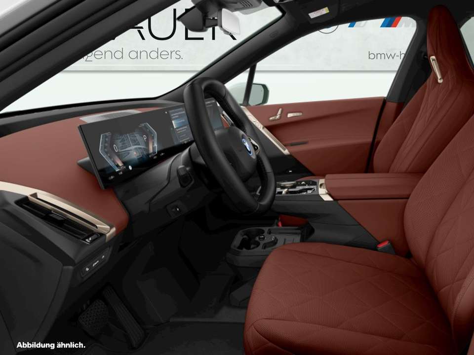 BMW iX - Imagem 3