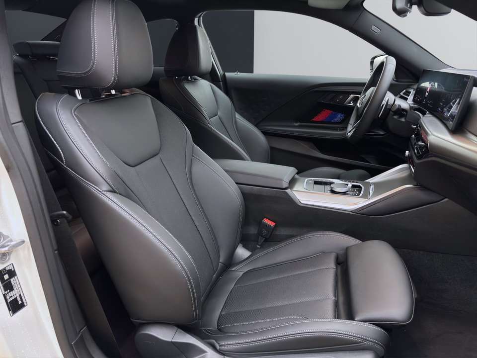 BMW 220 - Imagem 6