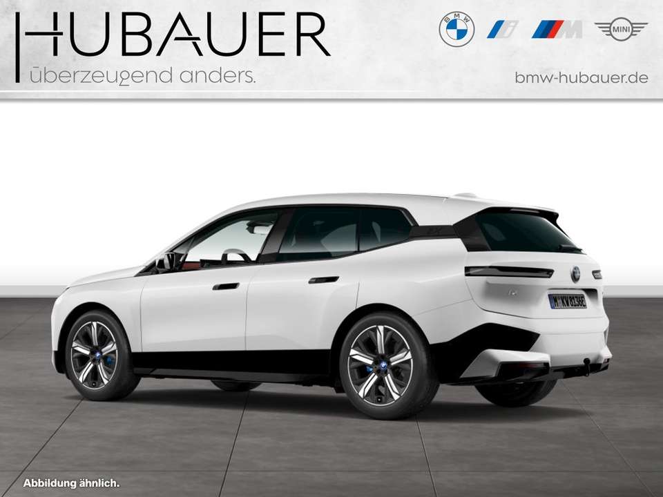 BMW iX - Imagem 6