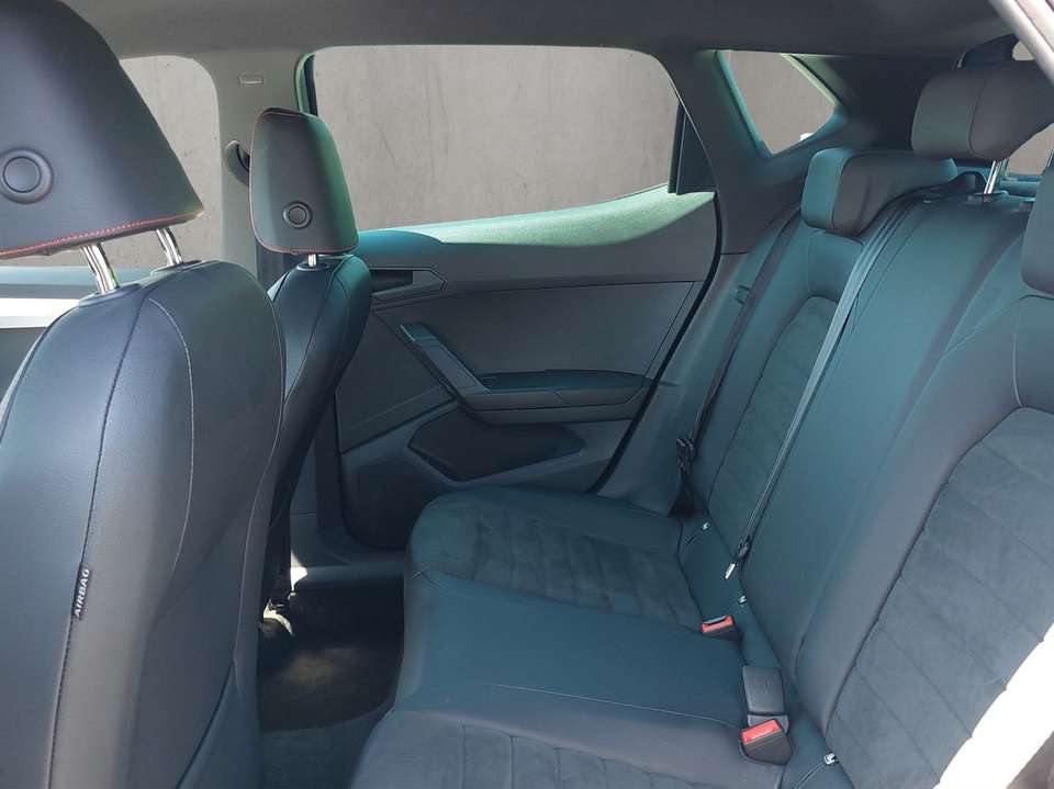 SEAT Ibiza - Imagem 13
