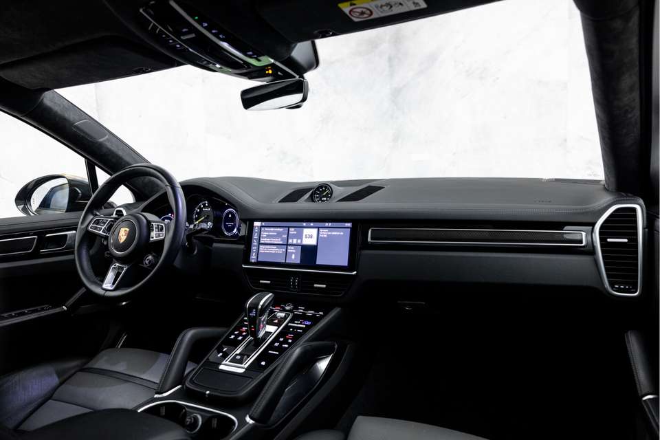 Porsche Cayenne - Imagem 18