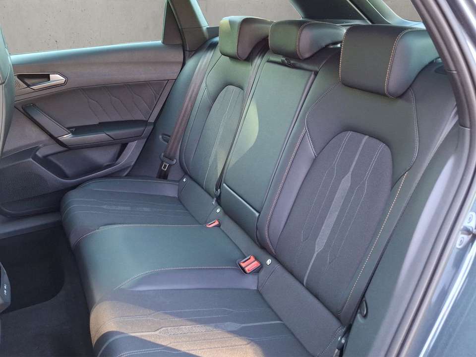 CUPRA Leon - Imagem 13