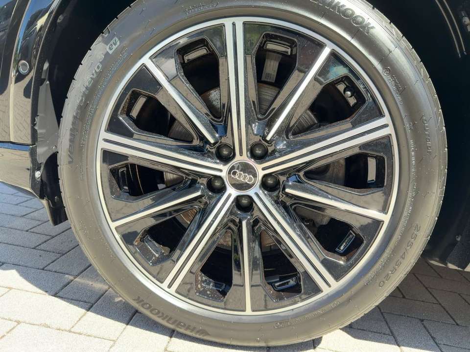 Audi Q4 e-tron - Imagem 15