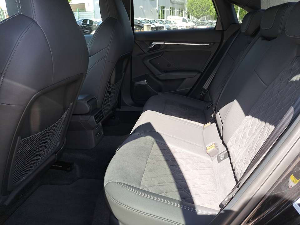 Audi S3 - Imagem 11