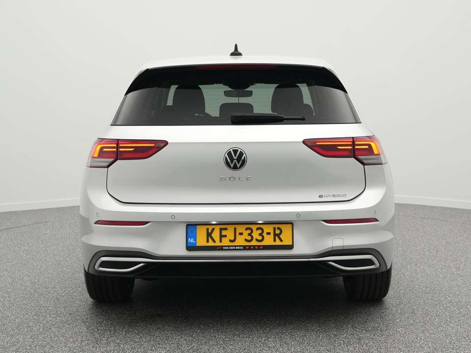 Volkswagen Golf - Imagem 6