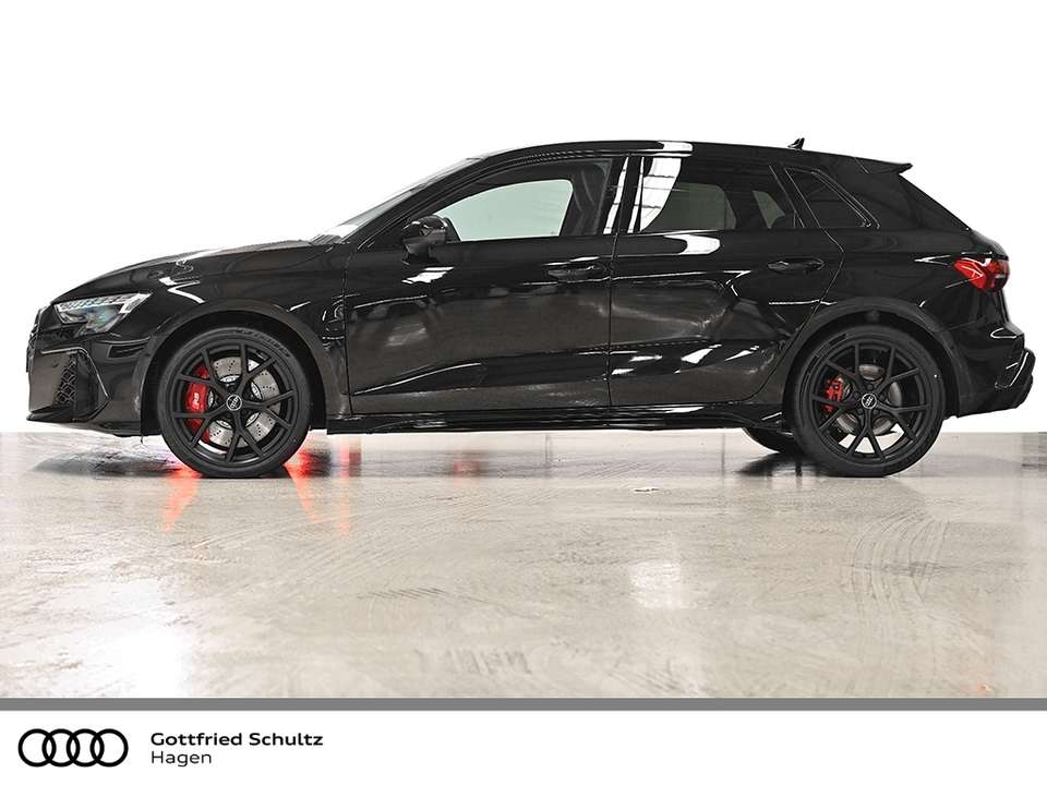 Audi RS3 - Imagem 4