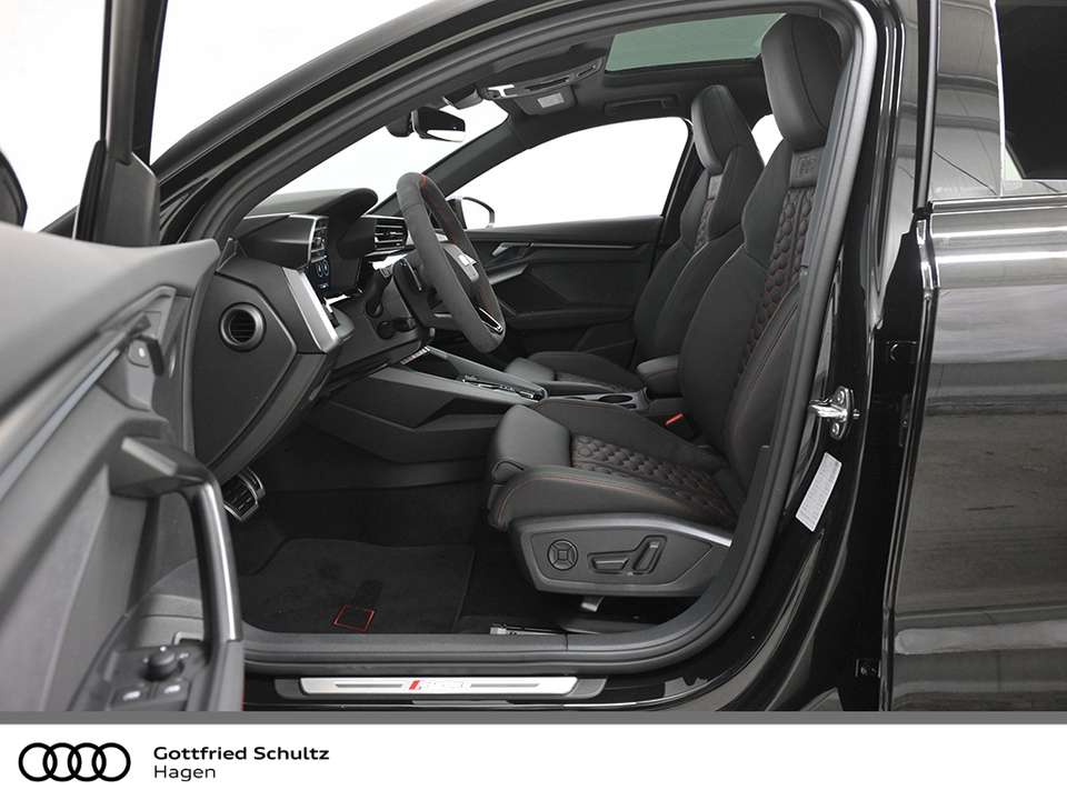 Audi RS3 - Imagem 11