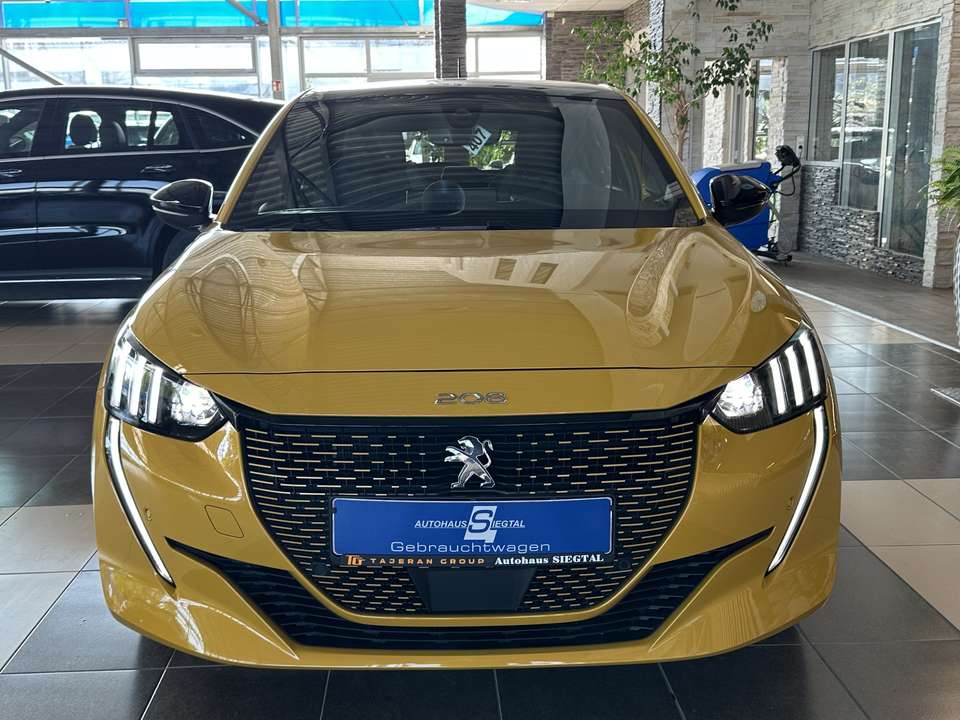 Peugeot e-208 - Imagem 2