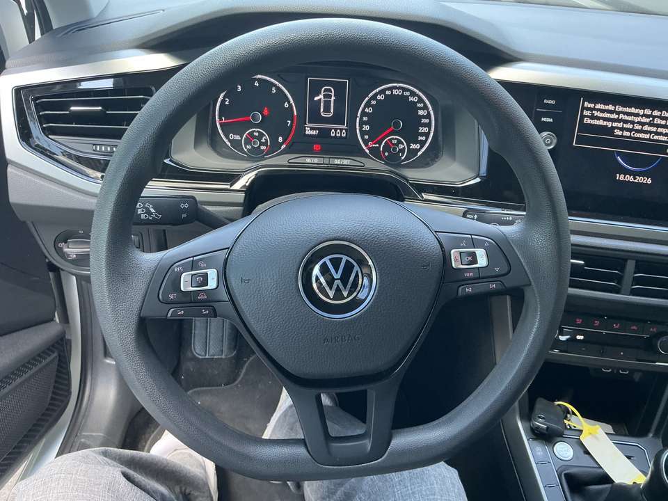 Volkswagen Polo - Imagem 6
