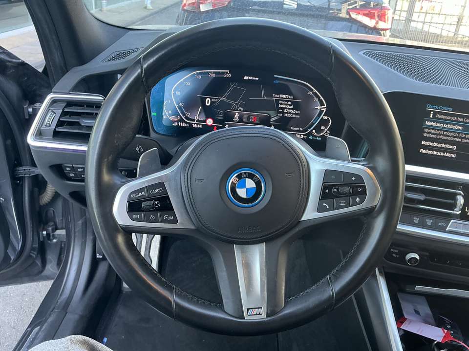BMW 320 - Imagem 6