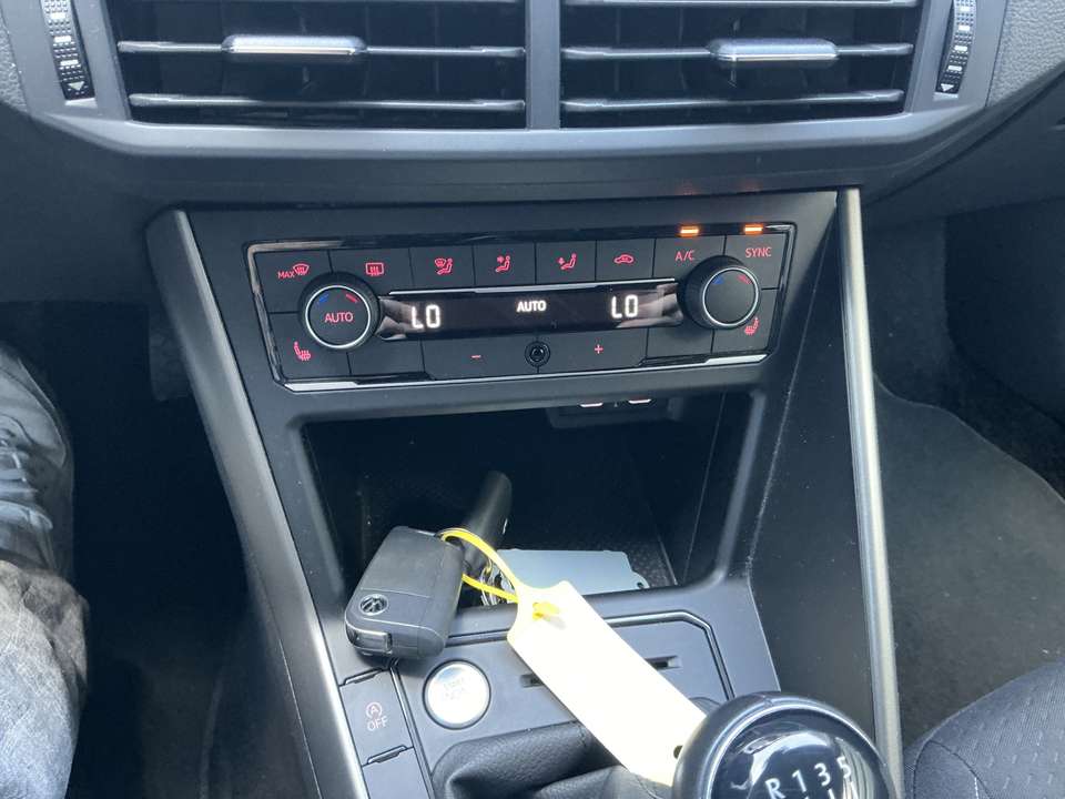 Volkswagen Polo - Imagem 12