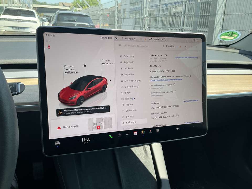 Tesla Model 3 - Imagem 13
