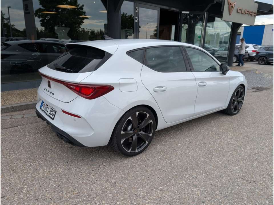 CUPRA Leon - Imagem 4