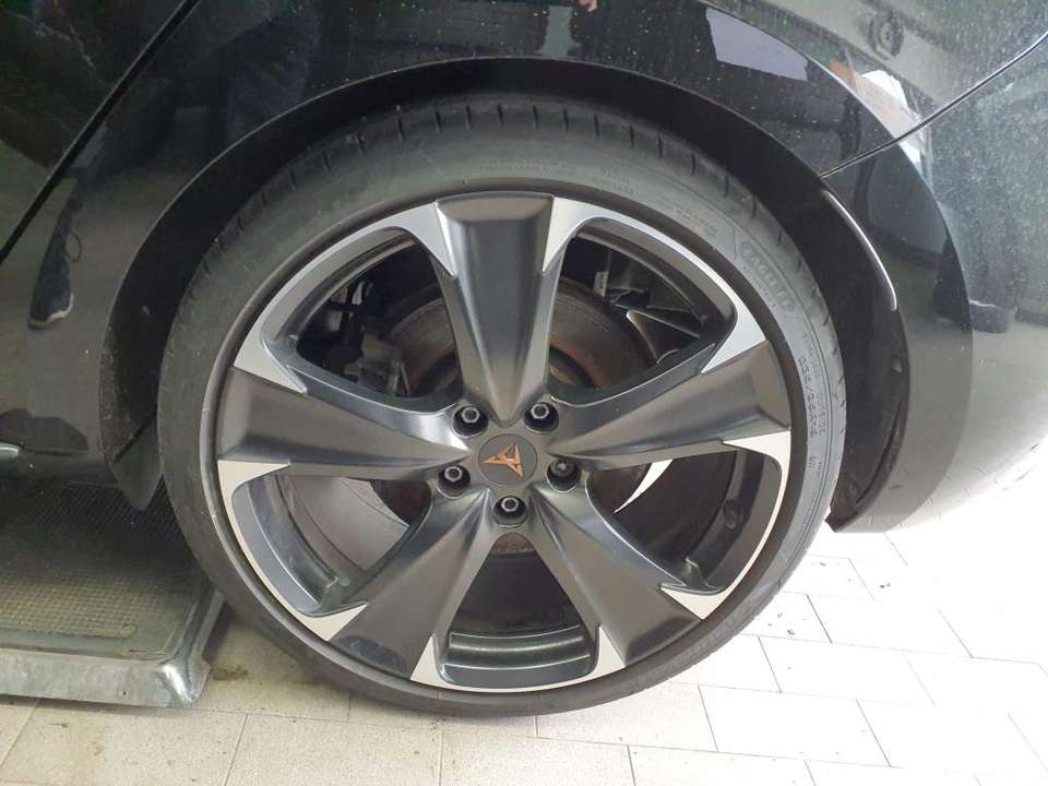 CUPRA Leon - Imagem 6