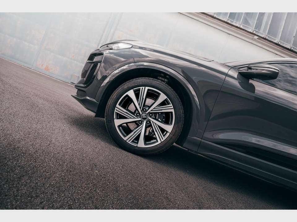 Audi SQ6 e-tron - Imagem 10