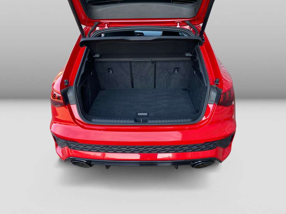 Audi RS3 - Imagem 12