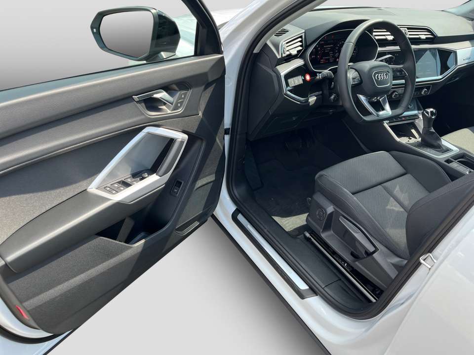 Audi Q3 - Imagem 14