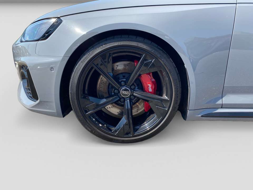 Audi RS4 - Imagem 5