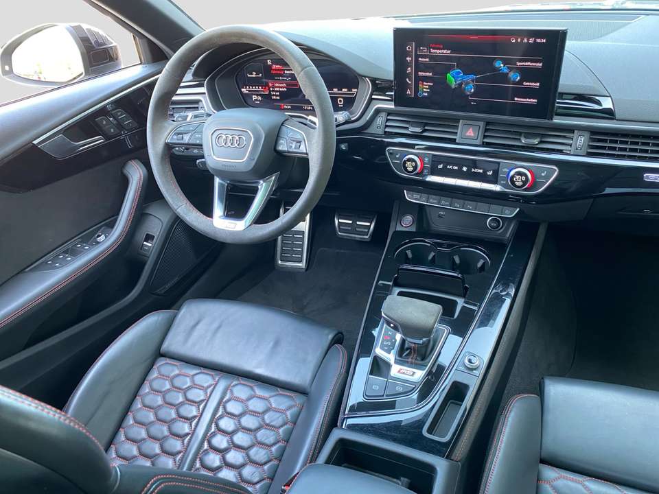 Audi RS4 - Imagem 6